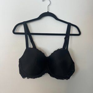 VICTORIA'S SECRET. Dream Angels Lightly Lined Demi.